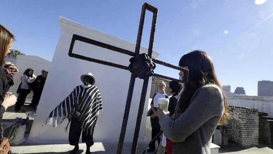 Cemetery Tours Vandalism-5.jpg